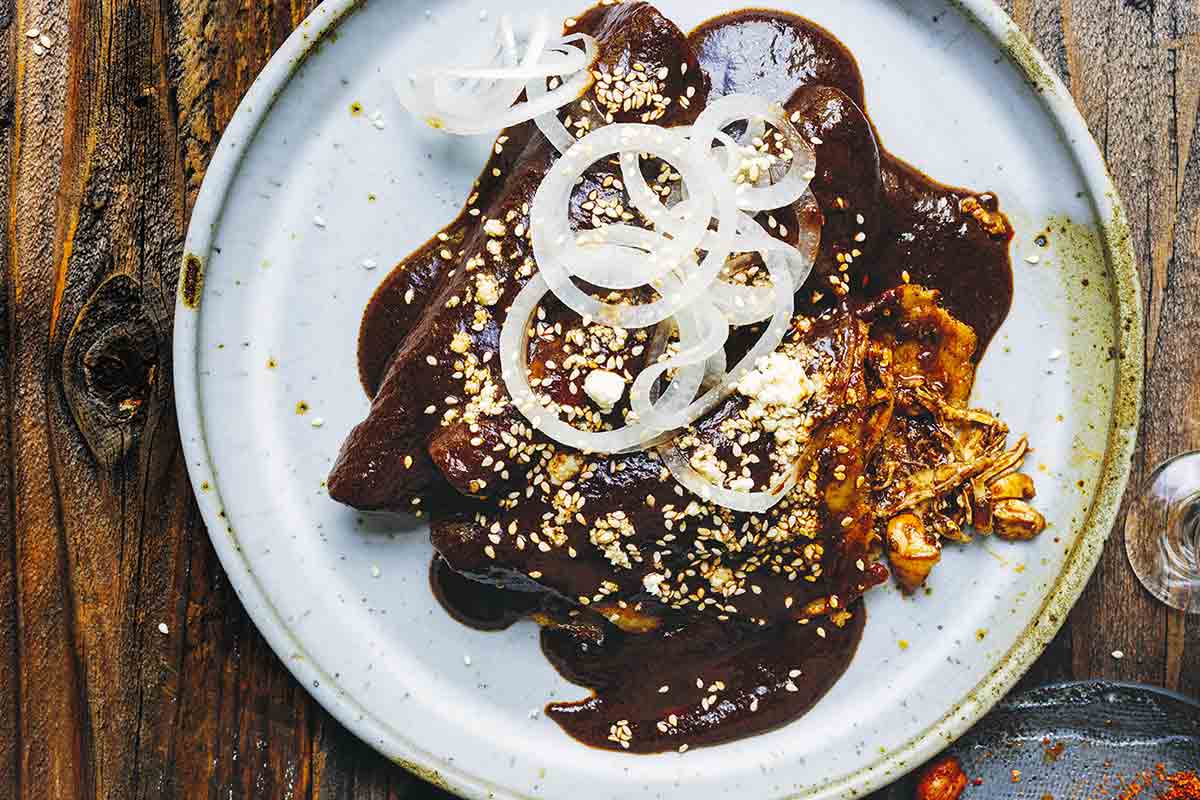 Enchiladas de Mole Poblano – Leite's Culinaria