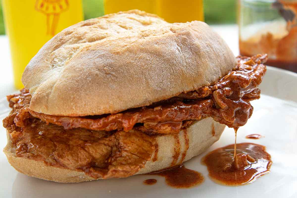 Pork Tenderloin Sandwiches (Bifanas das Ribeiras)