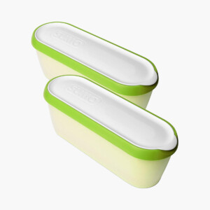 Two SUMO ice cream containers with green and white lids.
