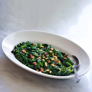 Spinach with Raisins and Pine Nuts – Leite's Culinaria