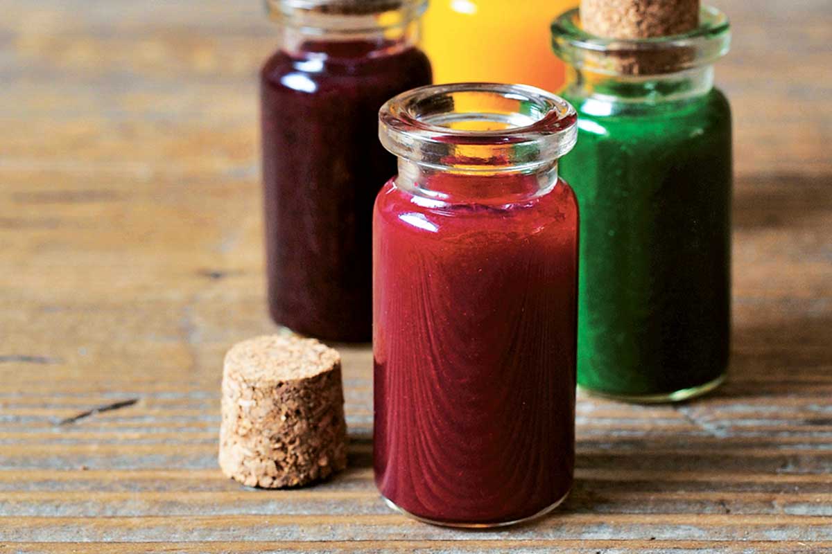 How to make homemade natural food colouring for icing 