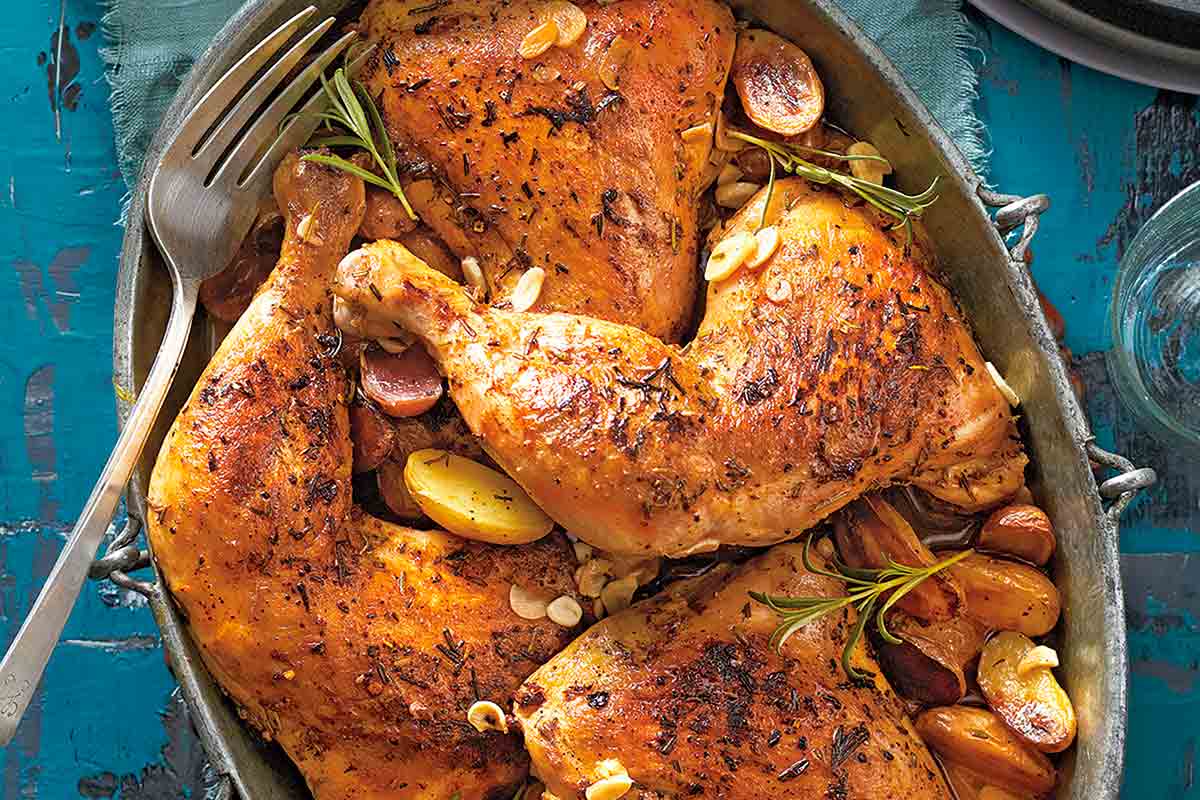 Slow Cooker Chicken With Garlic and Potatoes - Leite's Culinaria