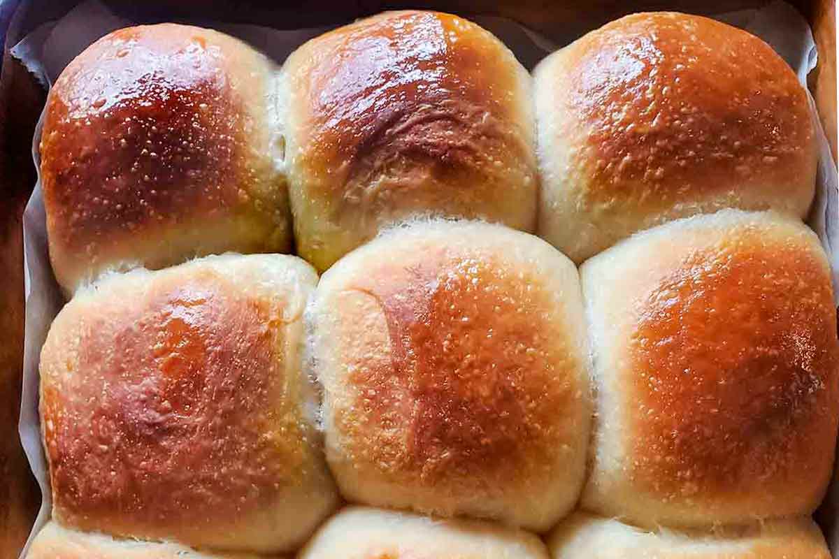 A tray of sourdough rolls.