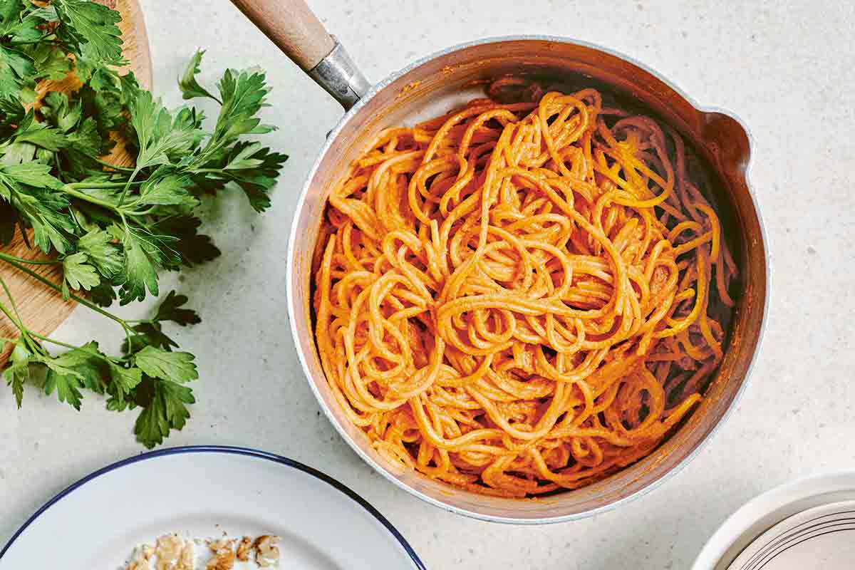 Spaghetti With Muhammara Sauce – Leite's Culinaria