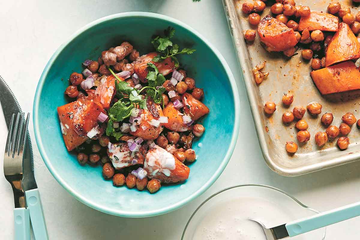 https://leitesculinaria.com/wp-content/uploads/2021/02/roasted-sweet-potatoes-chickpeas-fp.jpg