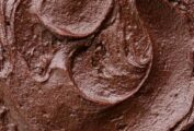 Swirls of Hershey's chocolate frosting.