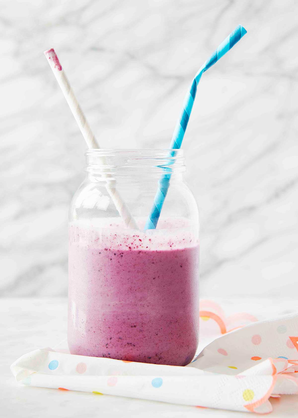 Peanut Butter and Jelly Smoothie – Leite's Culinaria