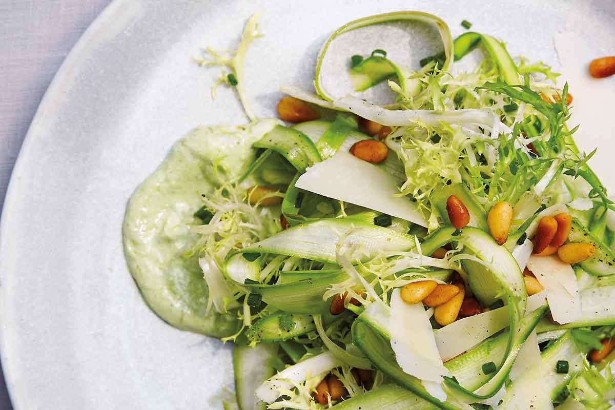 Raw Asparagus Salad Recipe | Leite's Culinaria