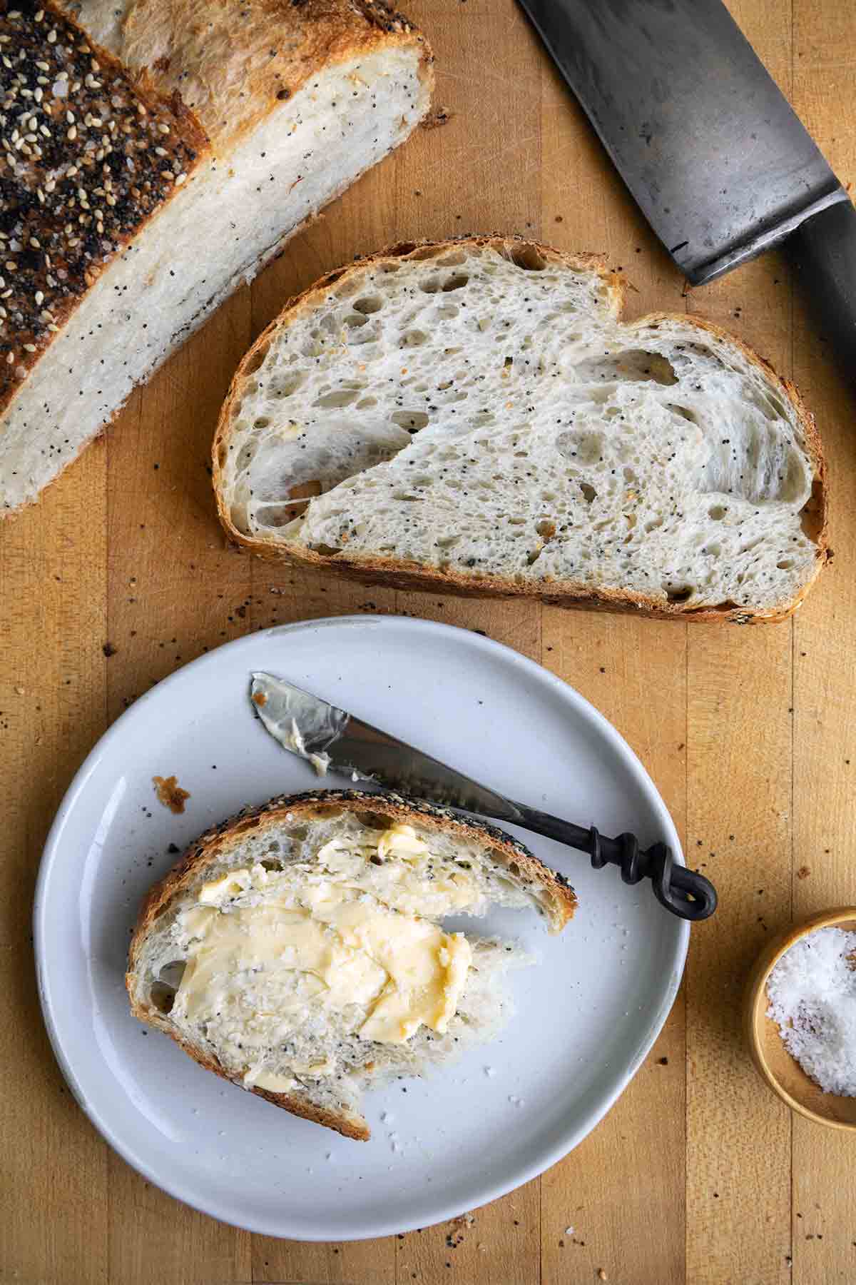 Dutch Oven Bread with Cheddar and Everything Bagel Seasoning