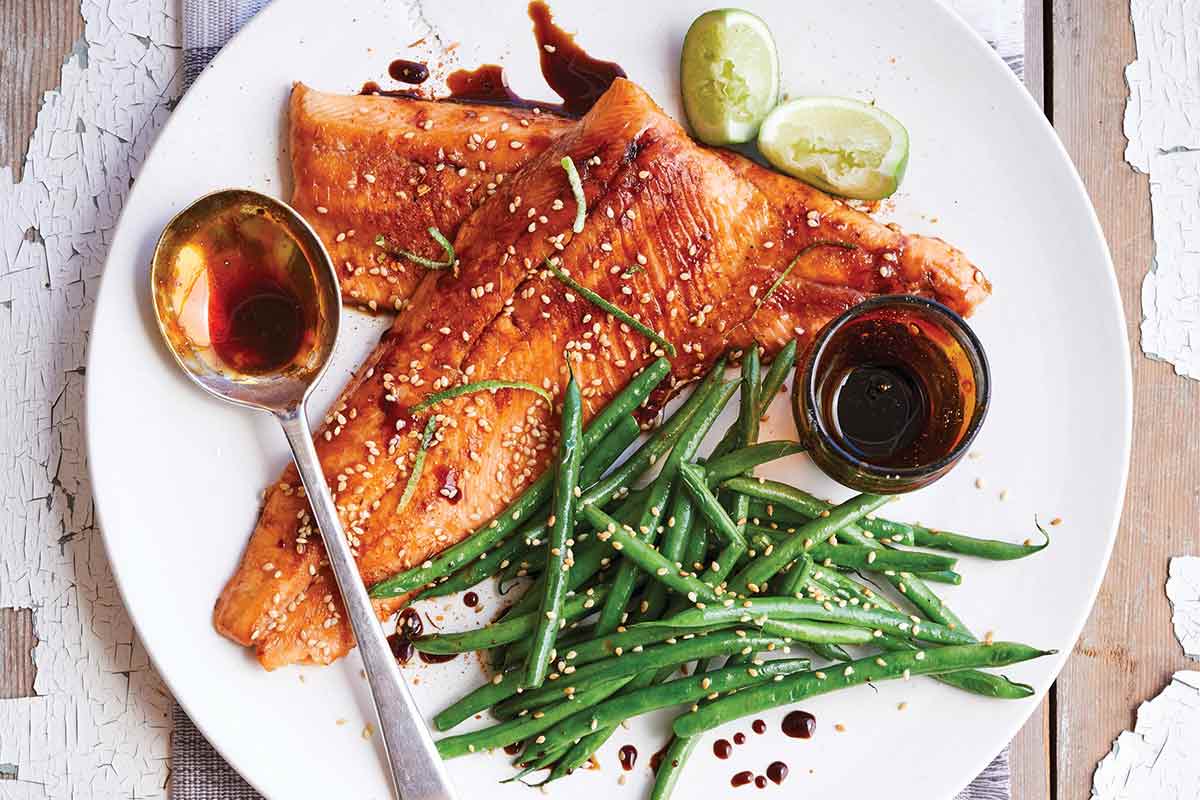 https://leitesculinaria.com/wp-content/uploads/2021/07/trout-honey-soy-glaze-fp.jpg