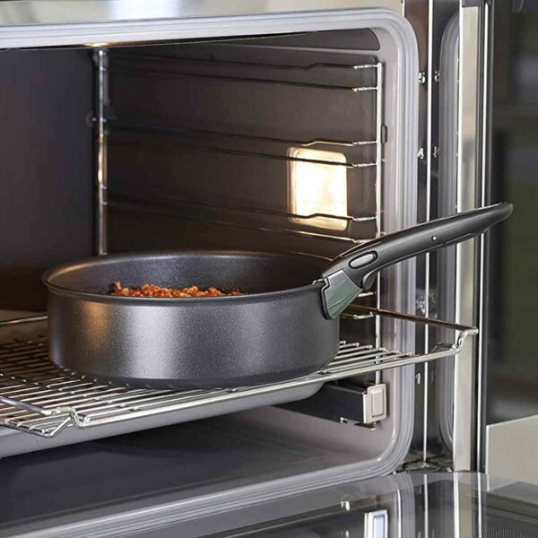Tefal Ingenio Removable Handle on a cake pan on a rack in oven.
