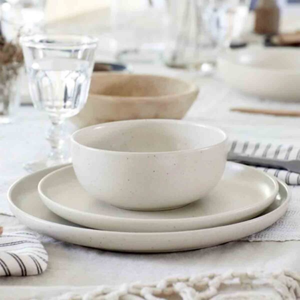 Casafina Pacifica Salad Plate with bowl and dinner plate set on table.
