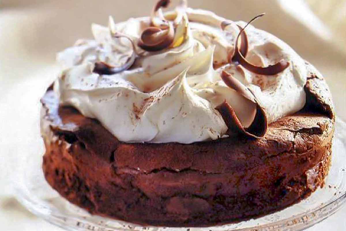 Flourless Chocolate Cloud Cake – Leite's Culinaria