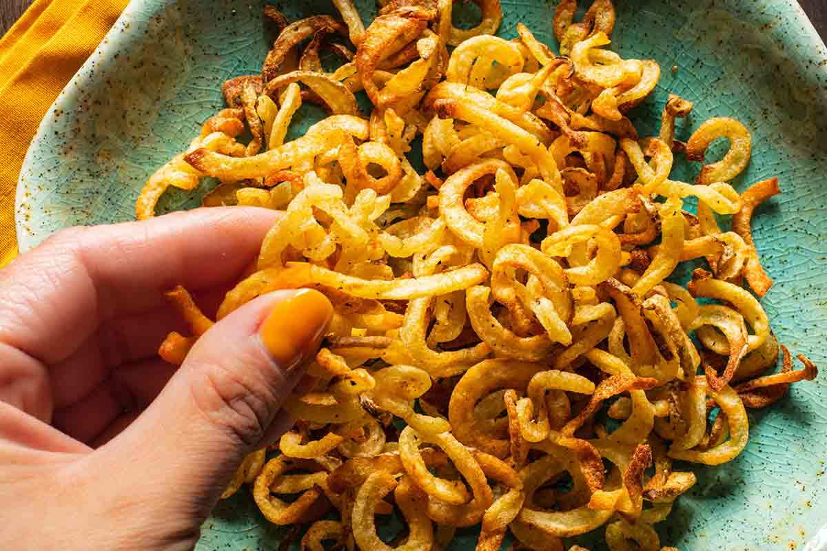 Air Fryer Frozen Shoestring Fries - Keeping the Peas