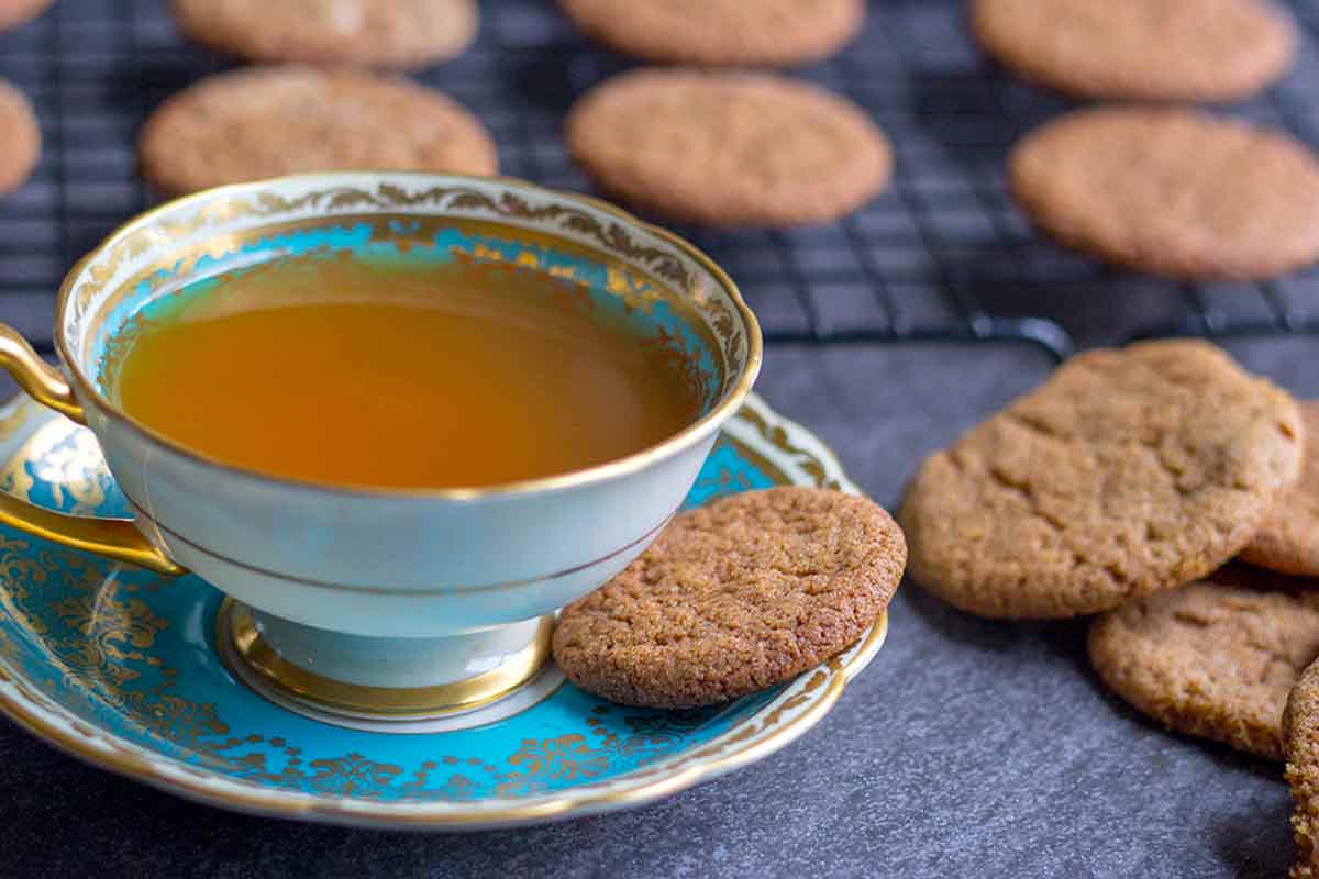 molasses-spice-cake-recipe-leite-s-culinaria