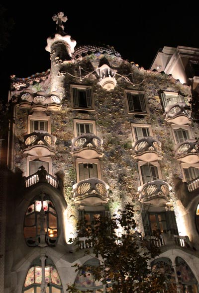 Ghostly Faces | Casa Batlló